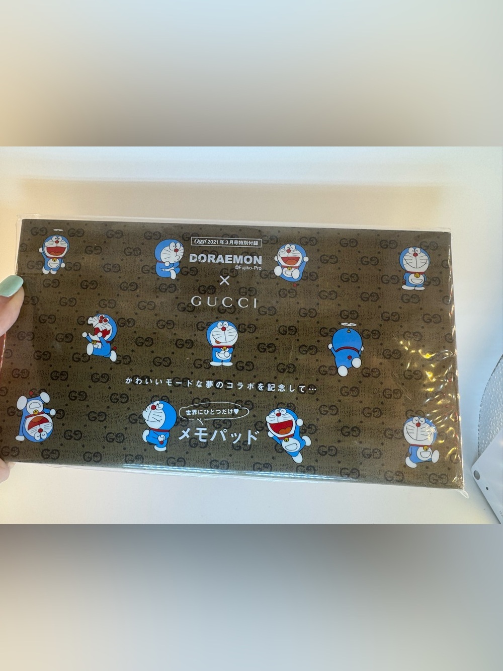 Gucci x Doraemon monogrammed note pad Limited Edition NWT Gucci - Picture 5 of 8